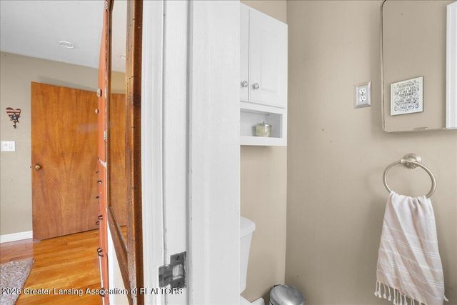 1213 Jenne Street, Grand Ledge, MI 48837