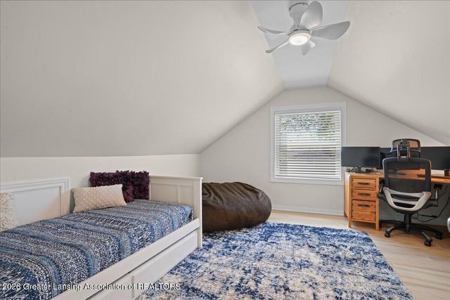 1213 Jenne Street, Grand Ledge, MI 48837