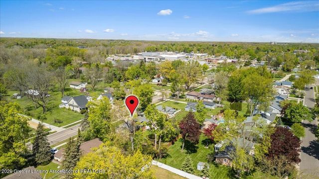 1213 Jenne Street, Grand Ledge, MI 48837