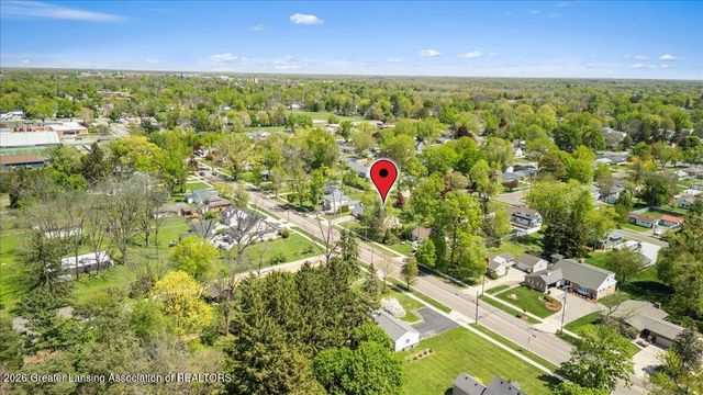 1213 Jenne Street, Grand Ledge, MI 48837