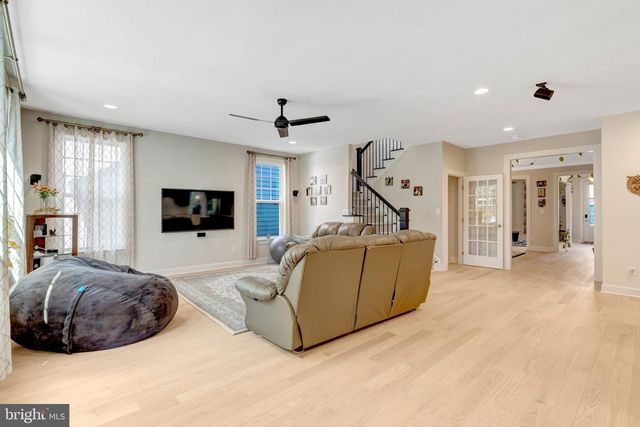 11413 WOODRUSH CT, Fairfax, VA 22030
