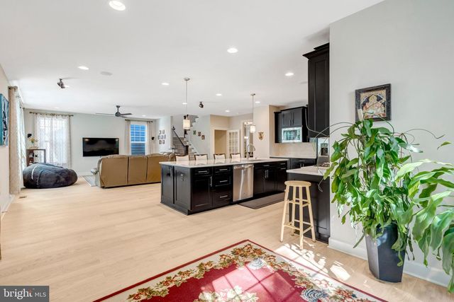11413 WOODRUSH CT, Fairfax, VA 22030