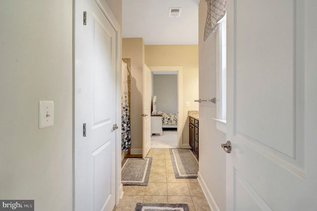 11413 WOODRUSH CT, Fairfax, VA 22030