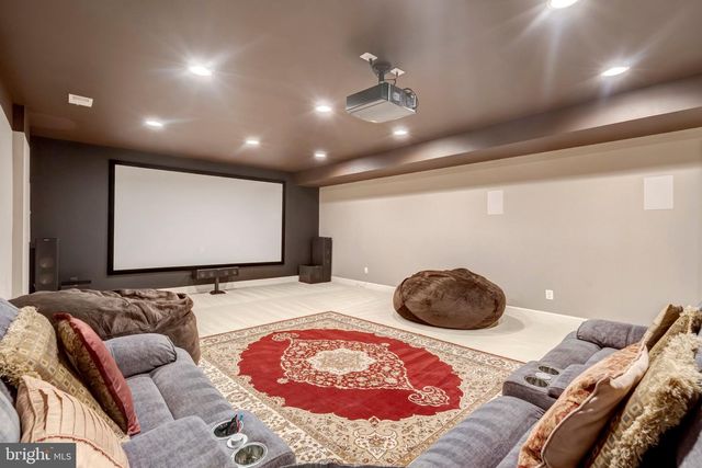 11413 WOODRUSH CT, Fairfax, VA 22030