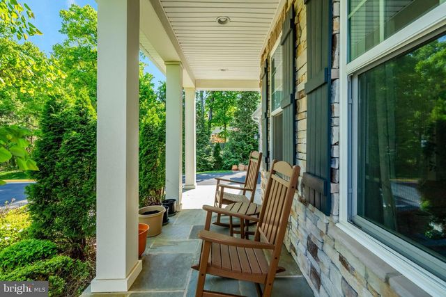11413 WOODRUSH CT, Fairfax, VA 22030