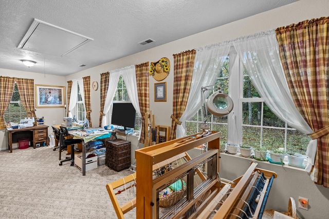 3164 S 124th Road, Flemington, MO 65650