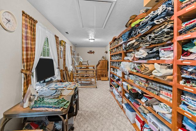 3164 S 124th Road, Flemington, MO 65650