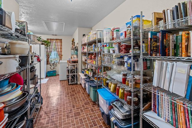 3164 S 124th Road, Flemington, MO 65650