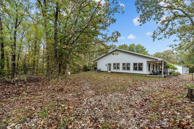 3164 S 124th Road, Flemington, MO 65650