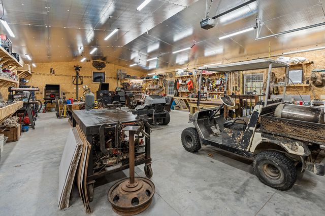 3164 S 124th Road, Flemington, MO 65650