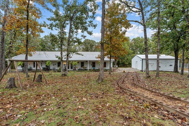 3164 S 124th Road, Flemington, MO 65650