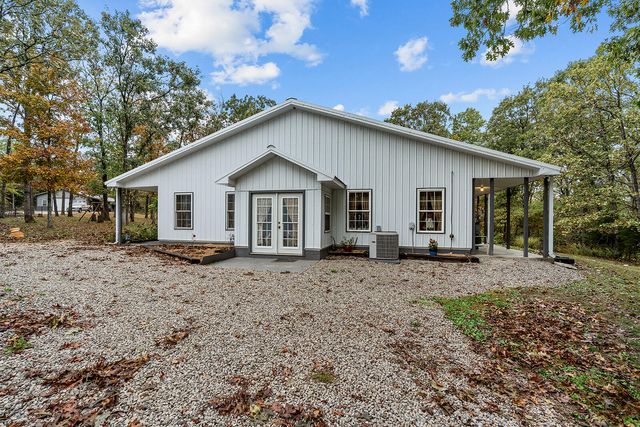 3164 S 124th Road, Flemington, MO 65650