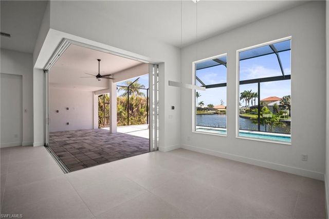 2304 SW 38th TER, Cape Coral, FL 33914
