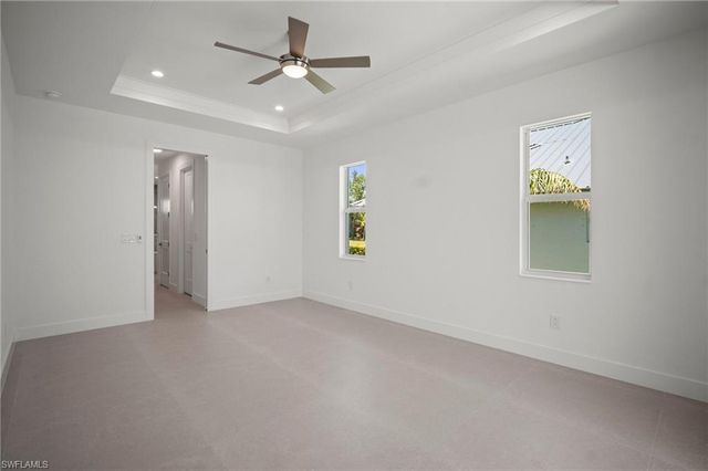 2304 SW 38th TER, Cape Coral, FL 33914