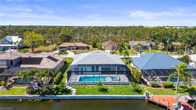 2304 SW 38th TER, Cape Coral, FL 33914