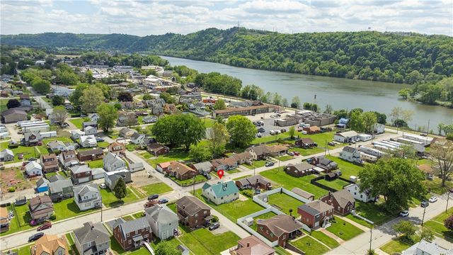 123 Orr Ave, Harmar, PA 15024