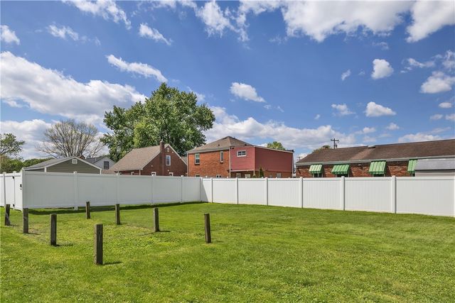123 Orr Ave, Harmar, PA 15024