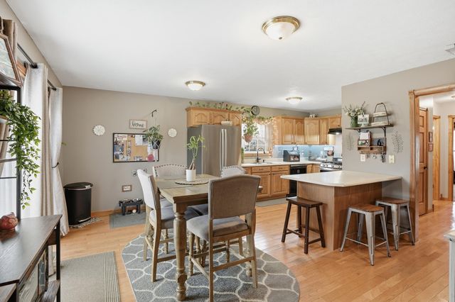 11847 Salyer Drive, Wheatfield, IN 46392