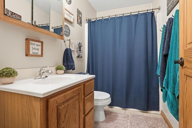 11847 Salyer Drive, Wheatfield, IN 46392