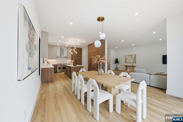 5 Cedar Court, Demarest, NJ 07627