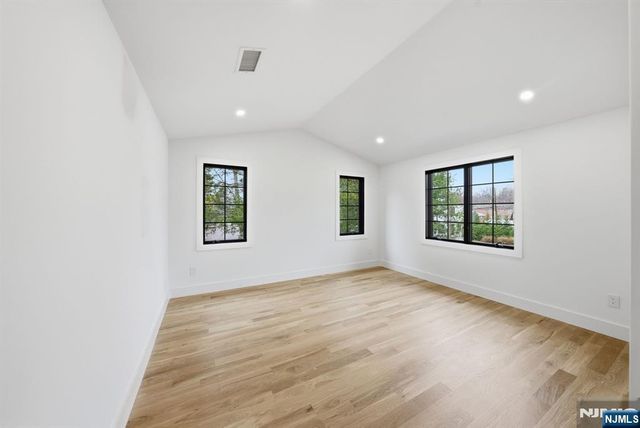 5 Cedar Court, Demarest, NJ 07627