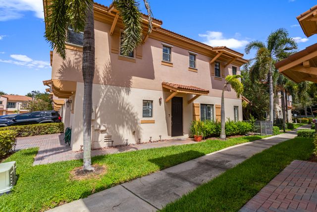 4783 PRESERVE Street, Coconut Creek, FL 33073