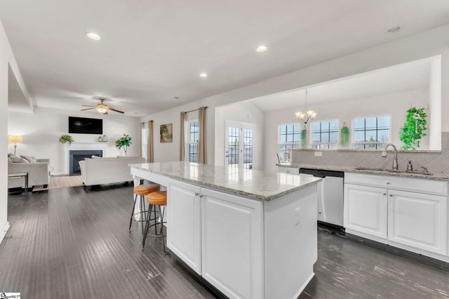 328 Bucklebury Road, Greer, SC 29651