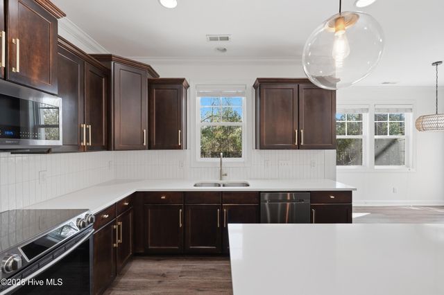 120 N Brig Drive, Hampstead, NC 28443