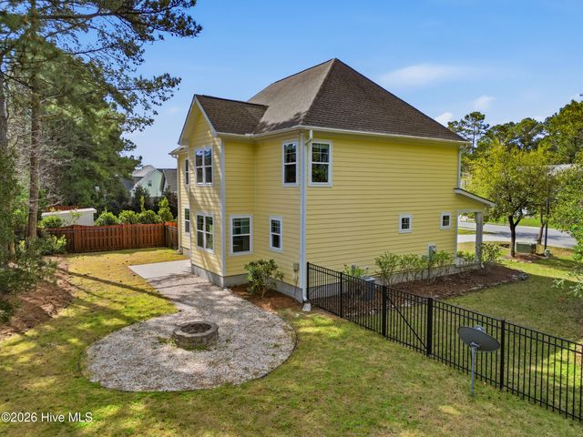 120 N Brig Drive, Hampstead, NC 28443