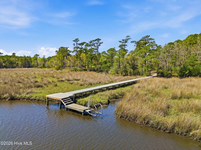 120 N Brig Drive, Hampstead, NC 28443