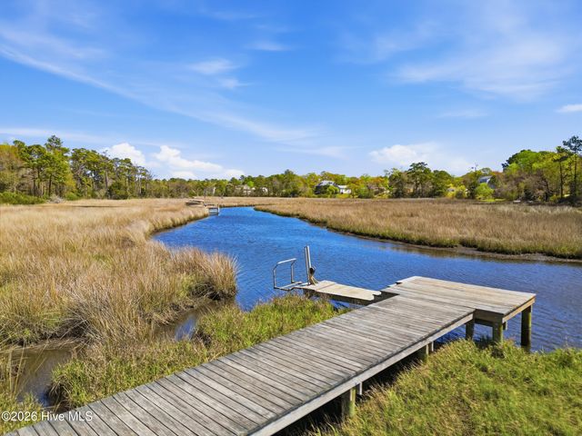 120 N Brig Drive, Hampstead, NC 28443