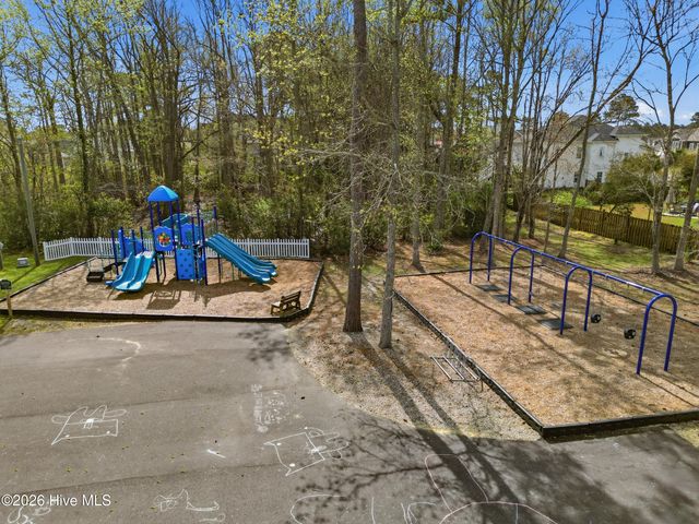 120 N Brig Drive, Hampstead, NC 28443