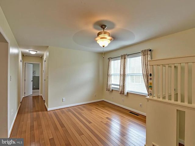 5616 KOLB ST, Capitol Heights, MD 20743