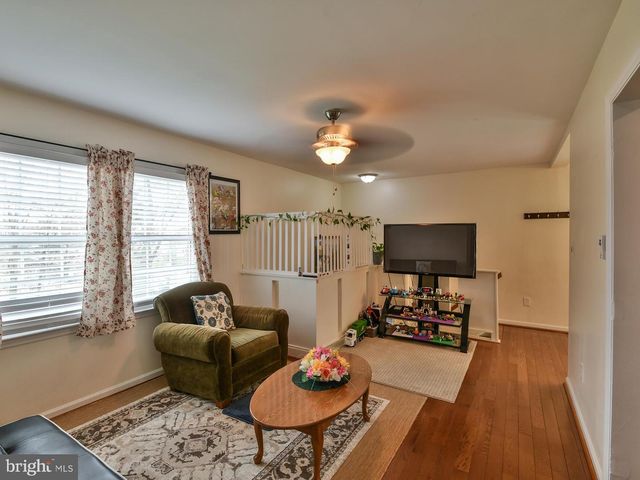 5616 KOLB ST, Capitol Heights, MD 20743