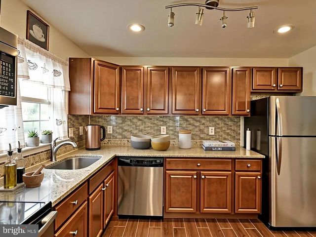 5616 KOLB ST, Capitol Heights, MD 20743