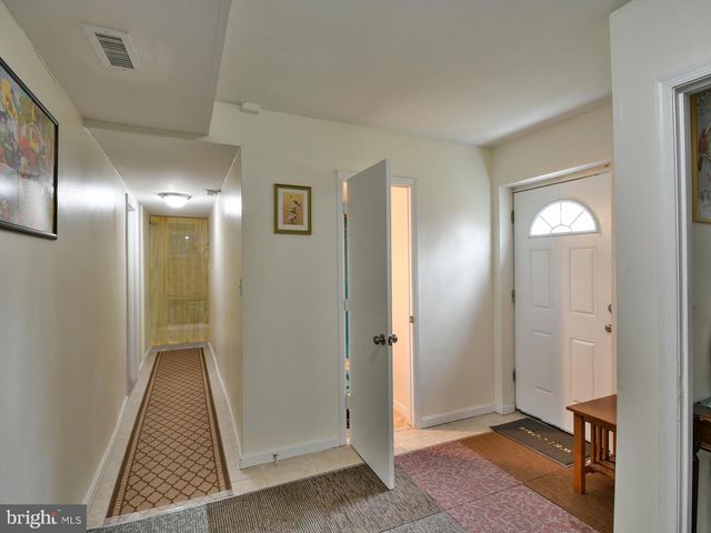 5616 KOLB ST, Capitol Heights, MD 20743