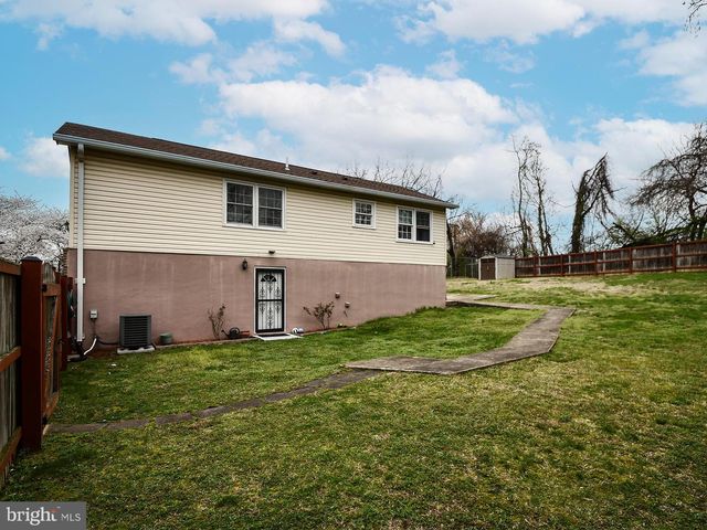 5616 KOLB ST, Capitol Heights, MD 20743