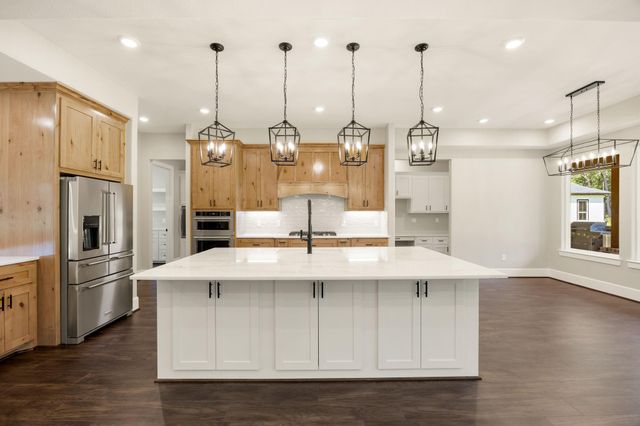 41 Paulsel Road, Huntsville, TX 77340