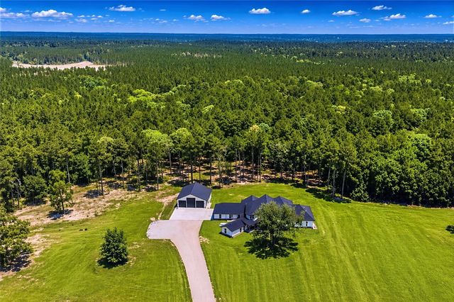 41 Paulsel Road, Huntsville, TX 77340