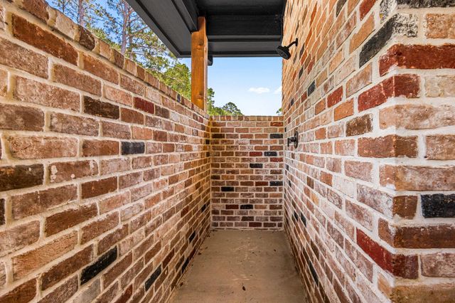 41 Paulsel Road, Huntsville, TX 77340