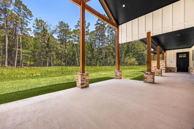 41 Paulsel Road, Huntsville, TX 77340
