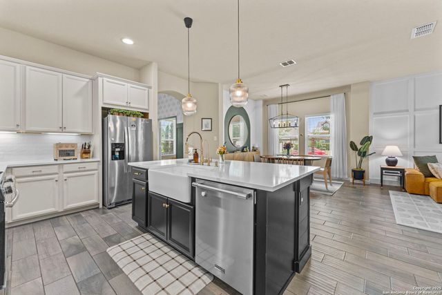 8865 Stackstone, Schertz, TX 78154