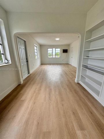 131 NW 32nd Ct #133, Miami, FL 33125