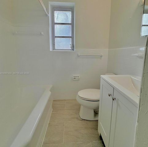 131 NW 32nd Ct #133, Miami, FL 33125