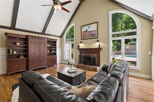 385 Pandemar Trail, Lawrenceville, GA 30043