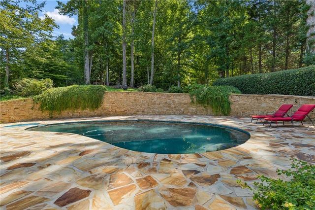 385 Pandemar Trail, Lawrenceville, GA 30043