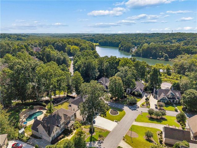 385 Pandemar Trail, Lawrenceville, GA 30043