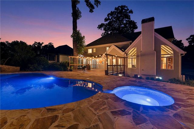 385 Pandemar Trail, Lawrenceville, GA 30043