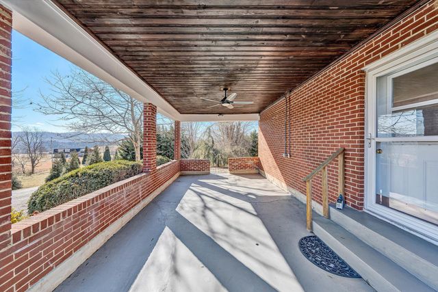 1944 Blue Ridge Springs RD, Blue Ridge, VA 24064