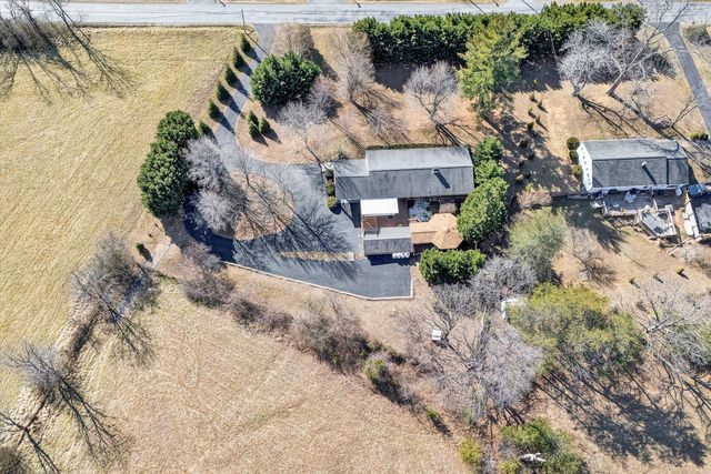 1944 Blue Ridge Springs RD, Blue Ridge, VA 24064